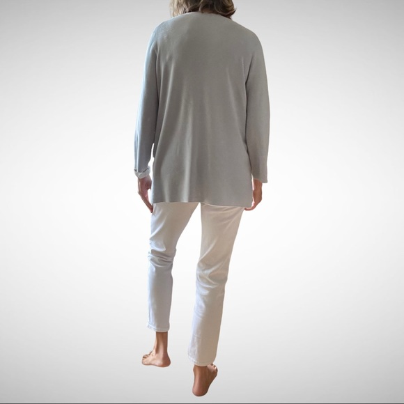 Eileen Fisher Superfine Merino Wool V-Neck Sweater Light Blue XS NWOT - Picture 4 of 10